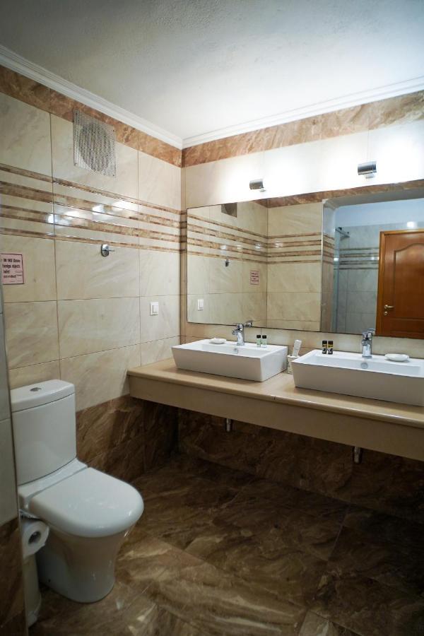 Kostas Apartment *